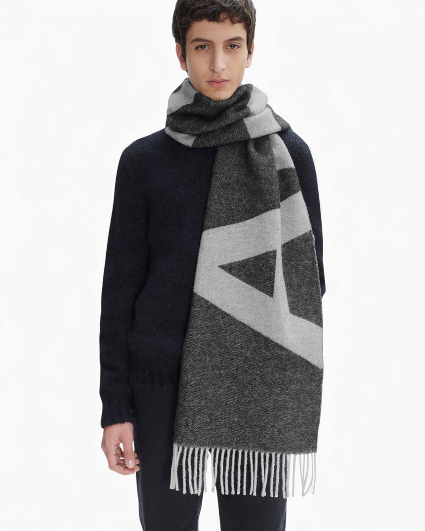 A.P.C. Malo Atkı