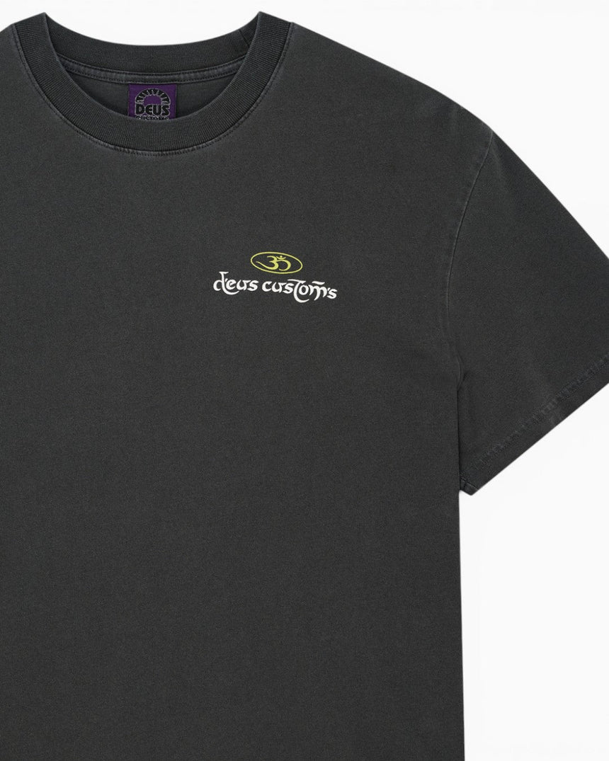 Deus Ex Machina Out Of Reach Tee