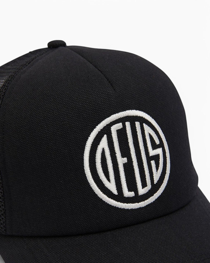 Deus Ex Machina Pill Trucker Şapka