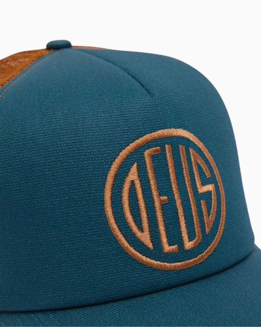 Deus Ex Machina Pill Trucker Şapka