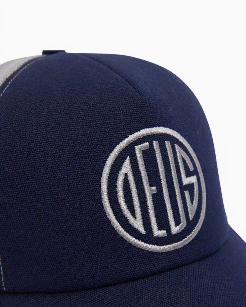 Deus Ex Machina Pill Trucker Şapka