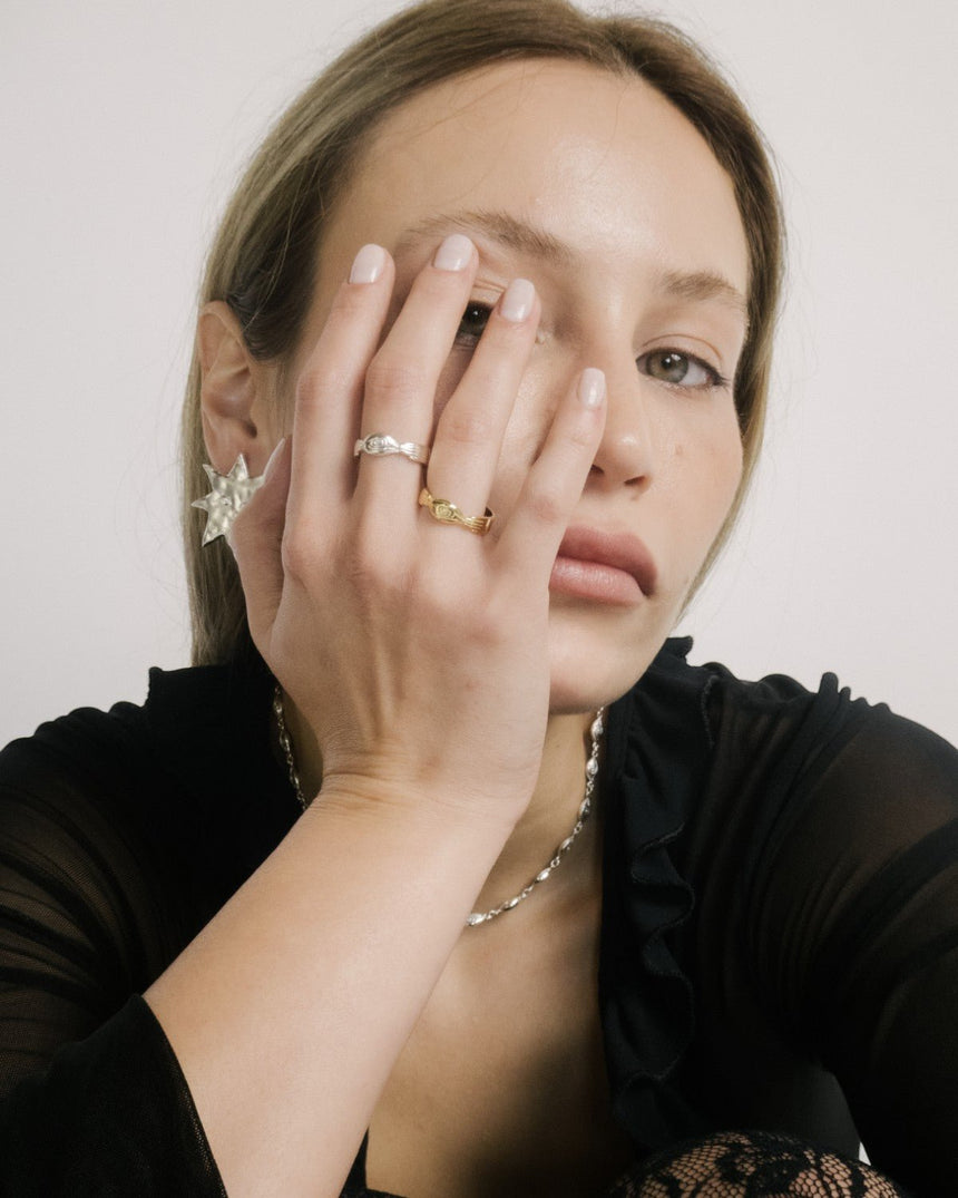 Esora Vision Ring