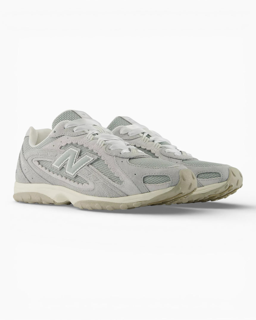 New Balance 204L Kadın Sneaker