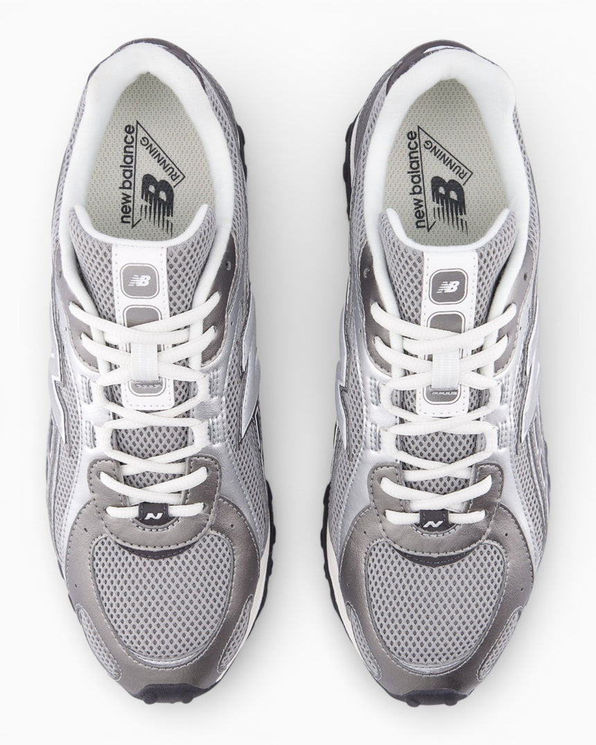 New Balance 204L Kadın Sneaker