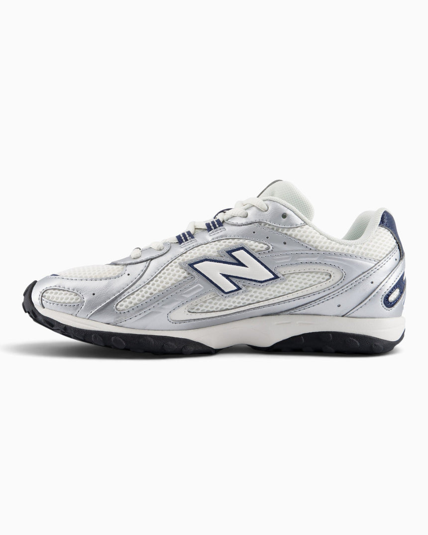 New Balance 204L Kadın Sneaker