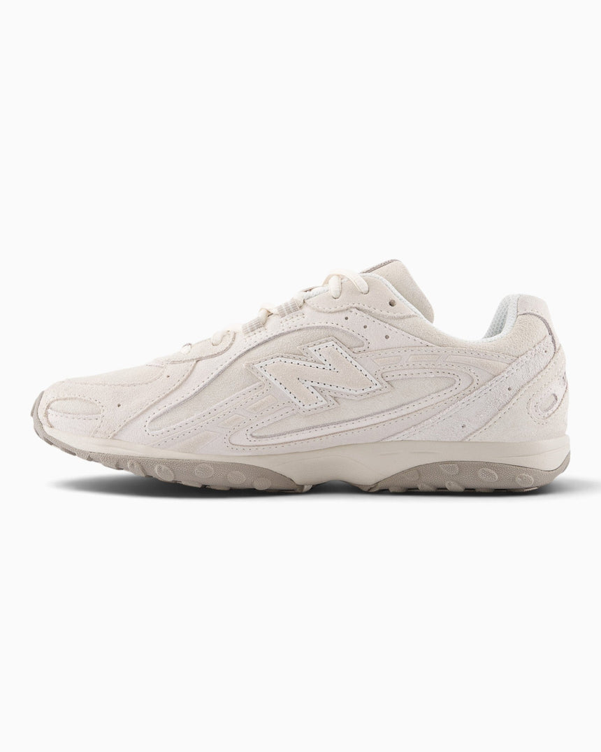 New Balance 204L Kadın Sneaker