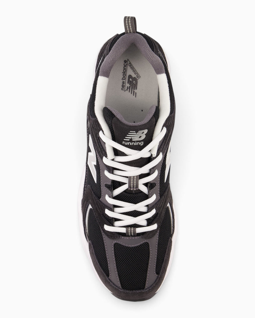 530 Sneaker