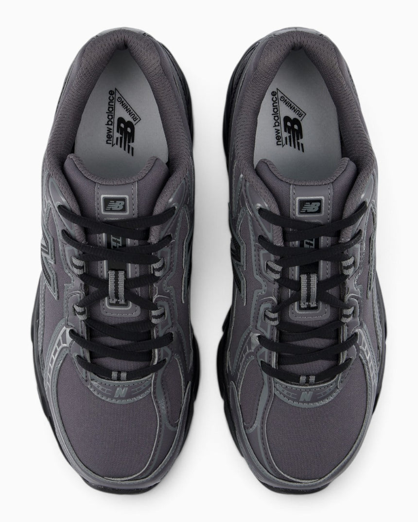 New Balance 740 Erkek Sneaker