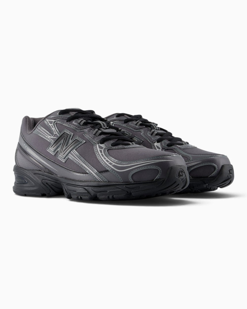 New Balance 740 Erkek Sneaker