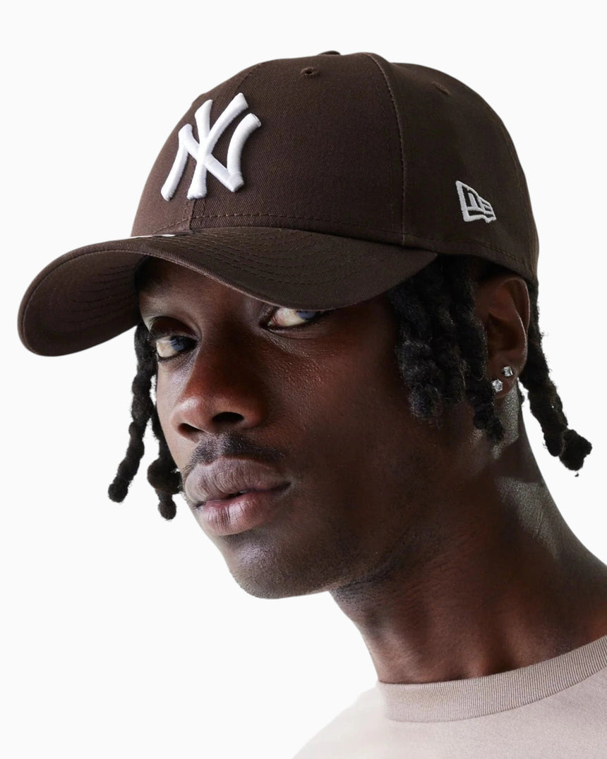 New Era NY Yankees League Essential 9FORTY Şapka
