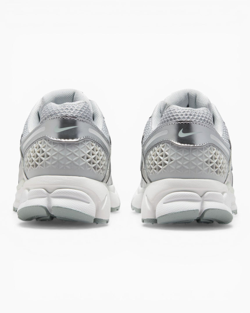 Nike Zoom Vomero 5 Kadın Sneaker