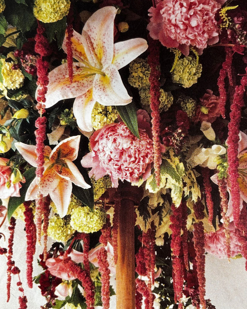 Pestil Books for vitruta Festive Flowers