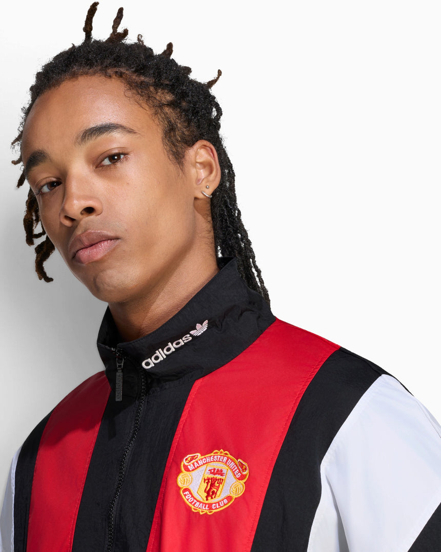 adidas Originals Manchester United EQT Track Erkek Ceket