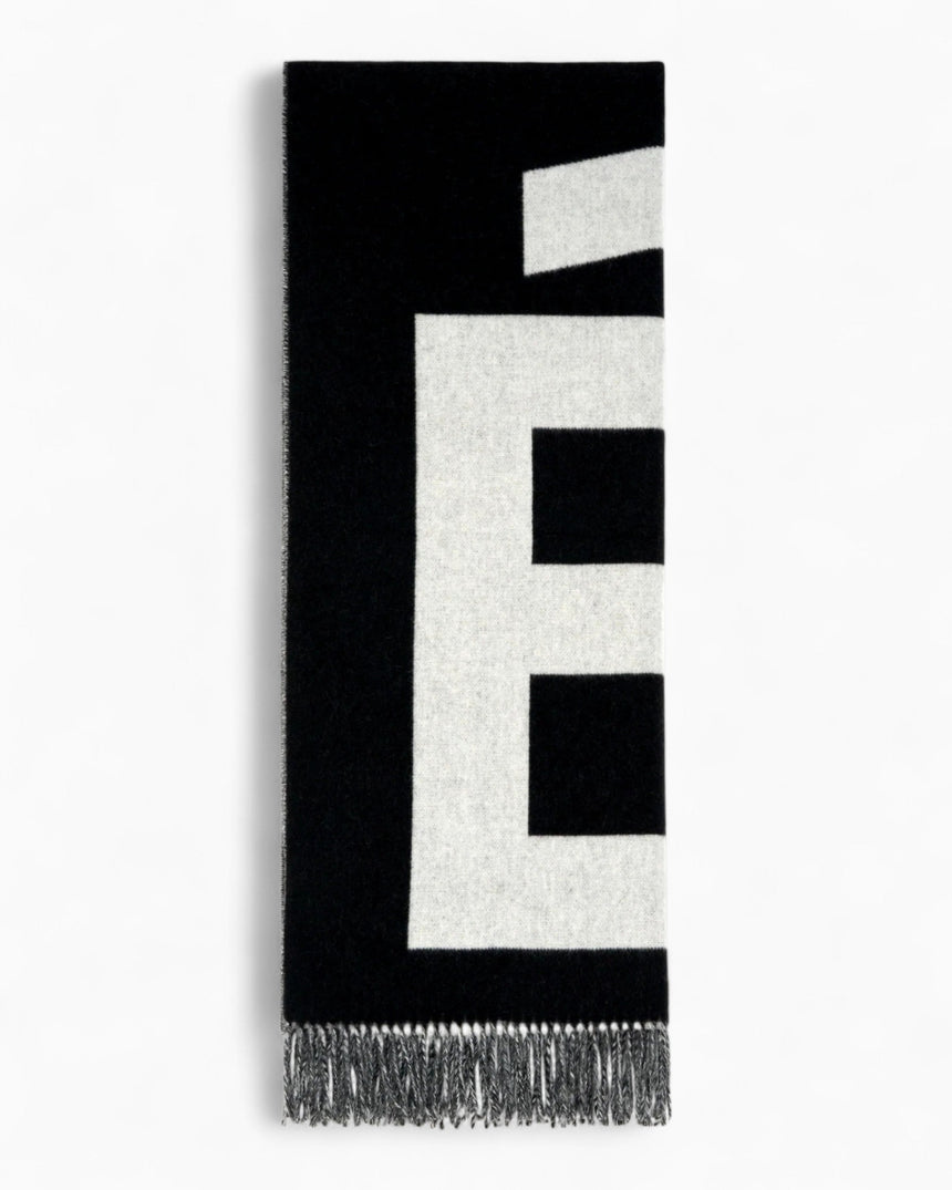 Études Studio Wool Scarf Big É Black