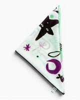 Lar Studio Queen of Hearts 52 x 52 Bandana
