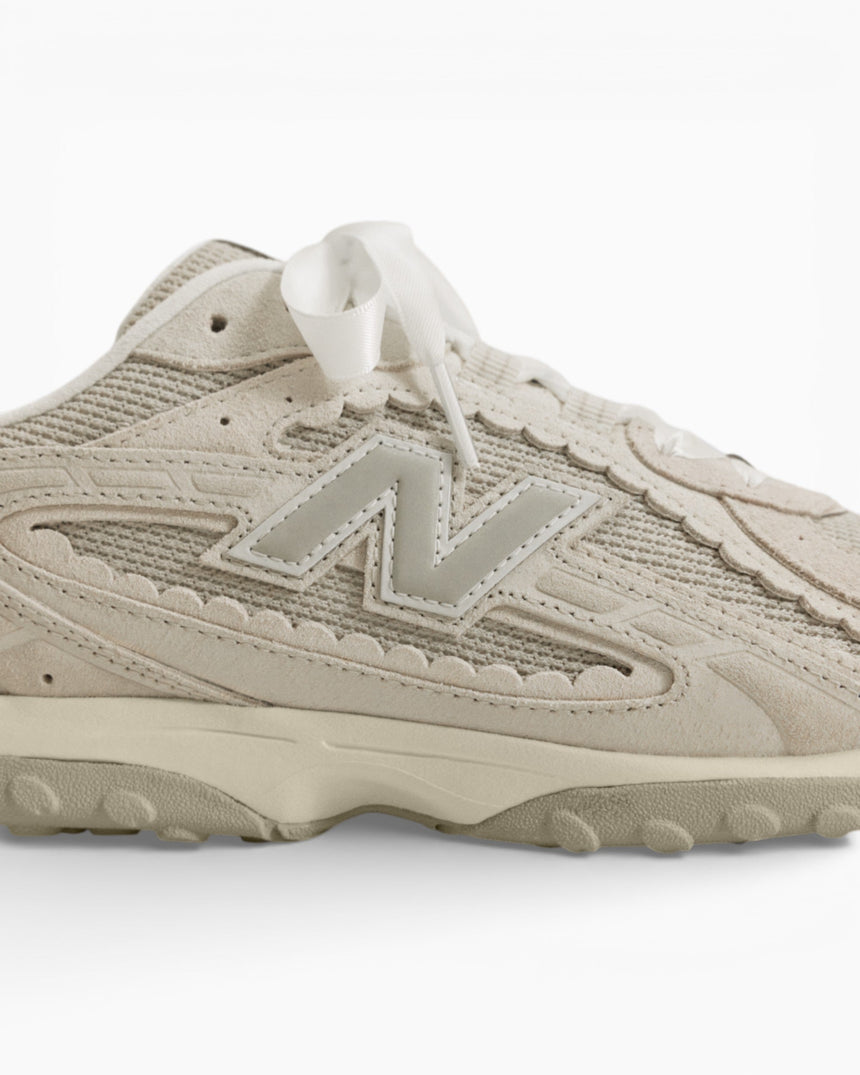 New Balance 204L Kadın Sneaker