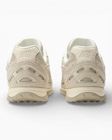 New Balance 204L Kadın Sneaker
