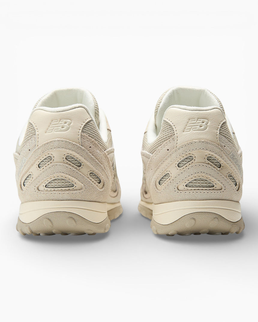 New Balance 204L Kadın Sneaker