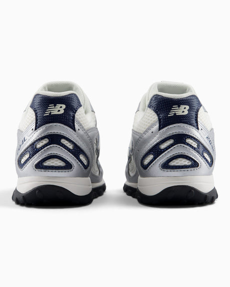 New Balance 204L Kadın Sneaker