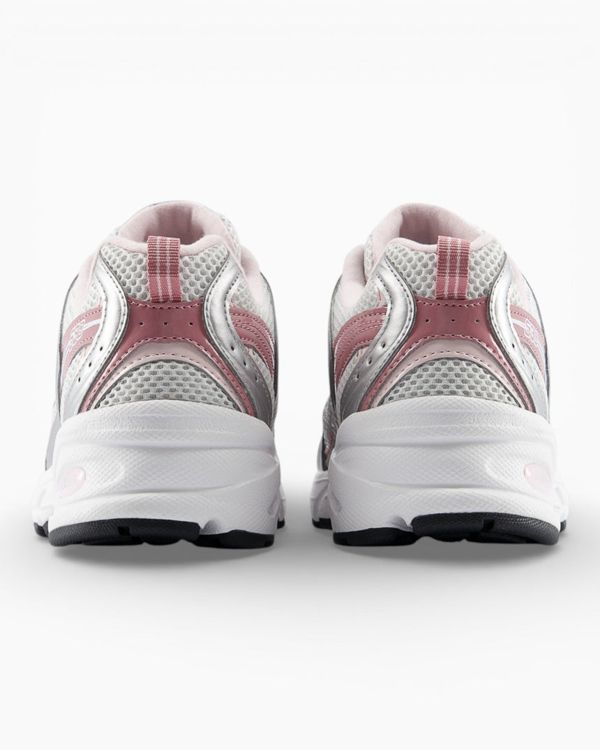 New Balance 530 Kadın Sneaker