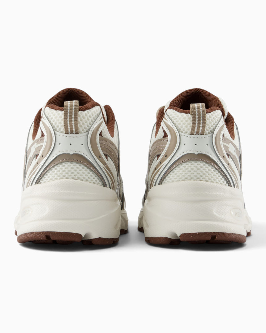 530 Sneaker