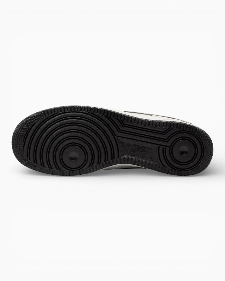 Nike Air Force 1 '07 Erkek Sneaker