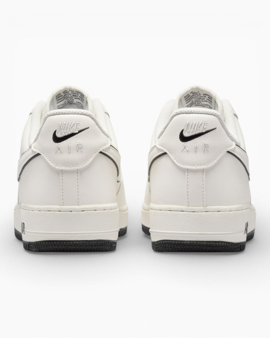 Nike Air Force 1 '07 Erkek Sneaker