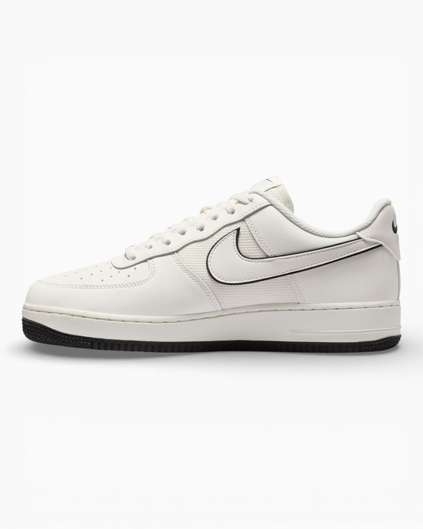 Nike Air Force 1 '07 Erkek Sneaker