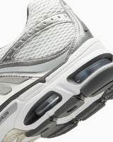 Nike Air Max Moto 2K Erkek Sneaker