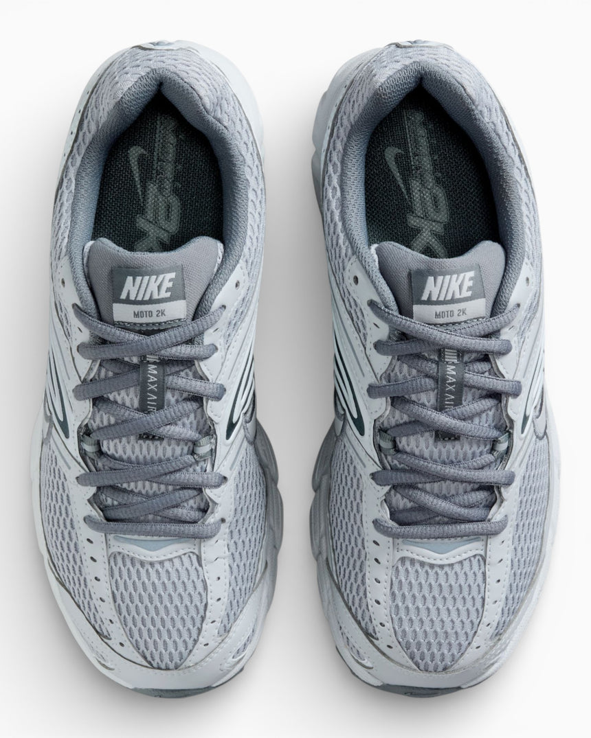Nike Air Max Moto 2K Kadın Sneaker