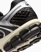 Nike Zoom Vomero 5 Erkek Sneaker