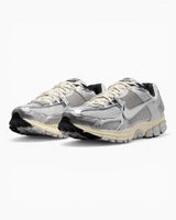 Nike Zoom Vomero 5 Kadın Sneaker