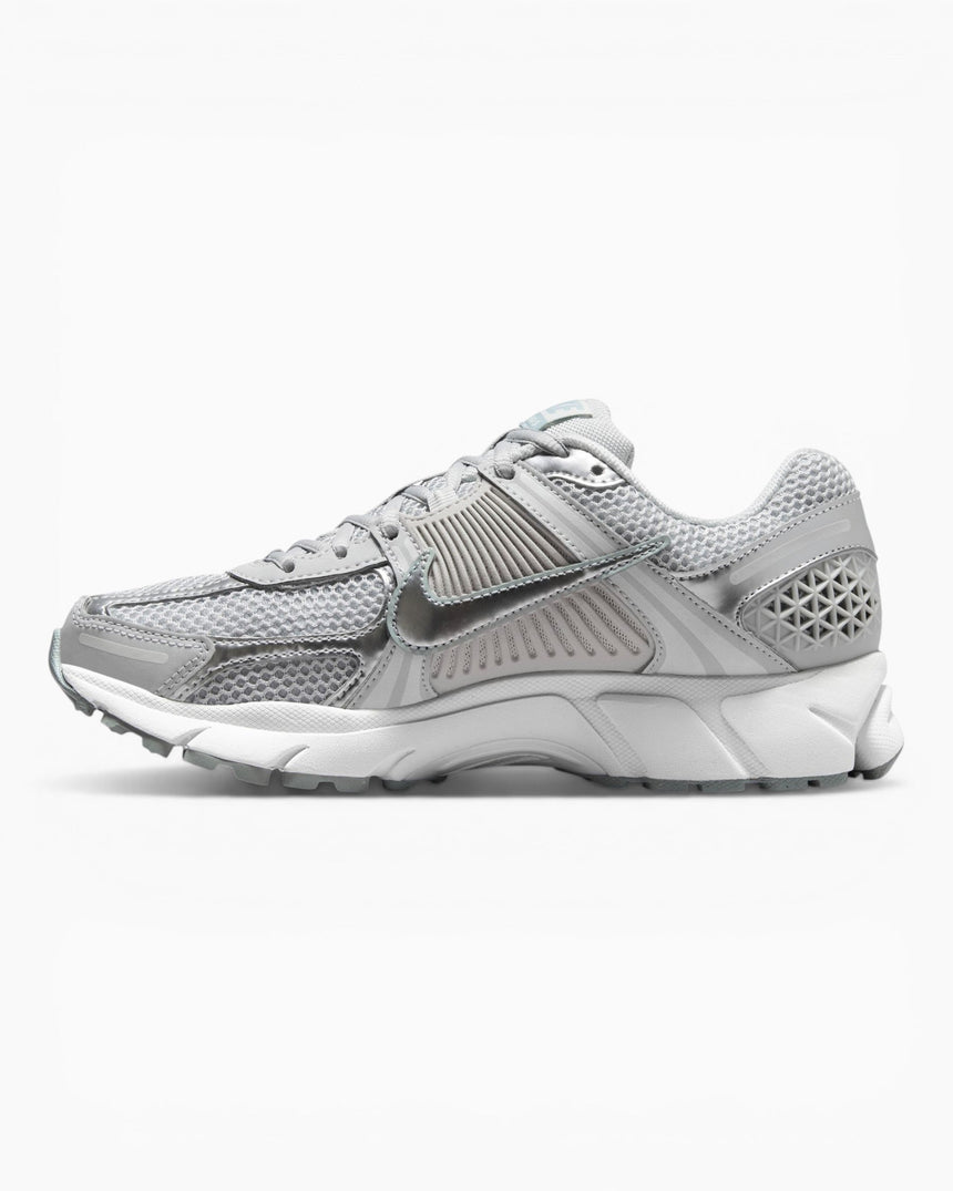 Nike Zoom Vomero 5 Kadın Sneaker