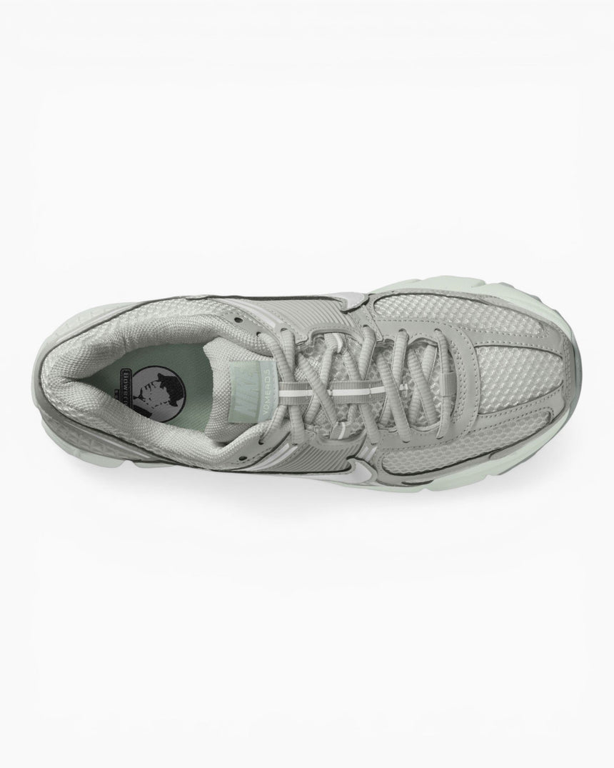 Nike Zoom Vomero 5 Kadın Sneaker
