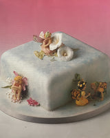 Pestil Books for vitruta Loveable Character Cakes