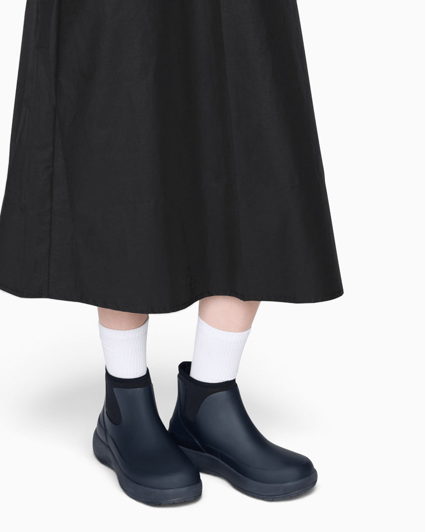 Rains The Dry Boot